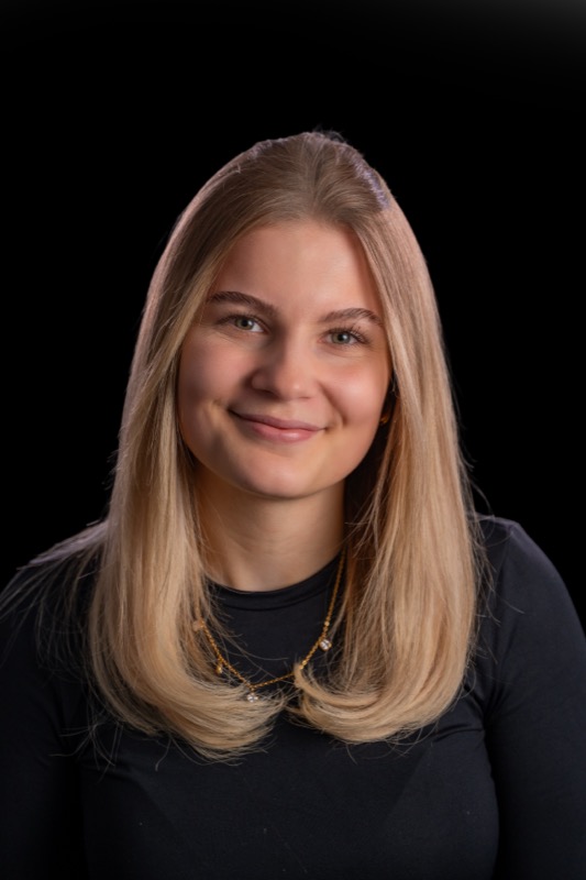 Leonie — Account Managerin